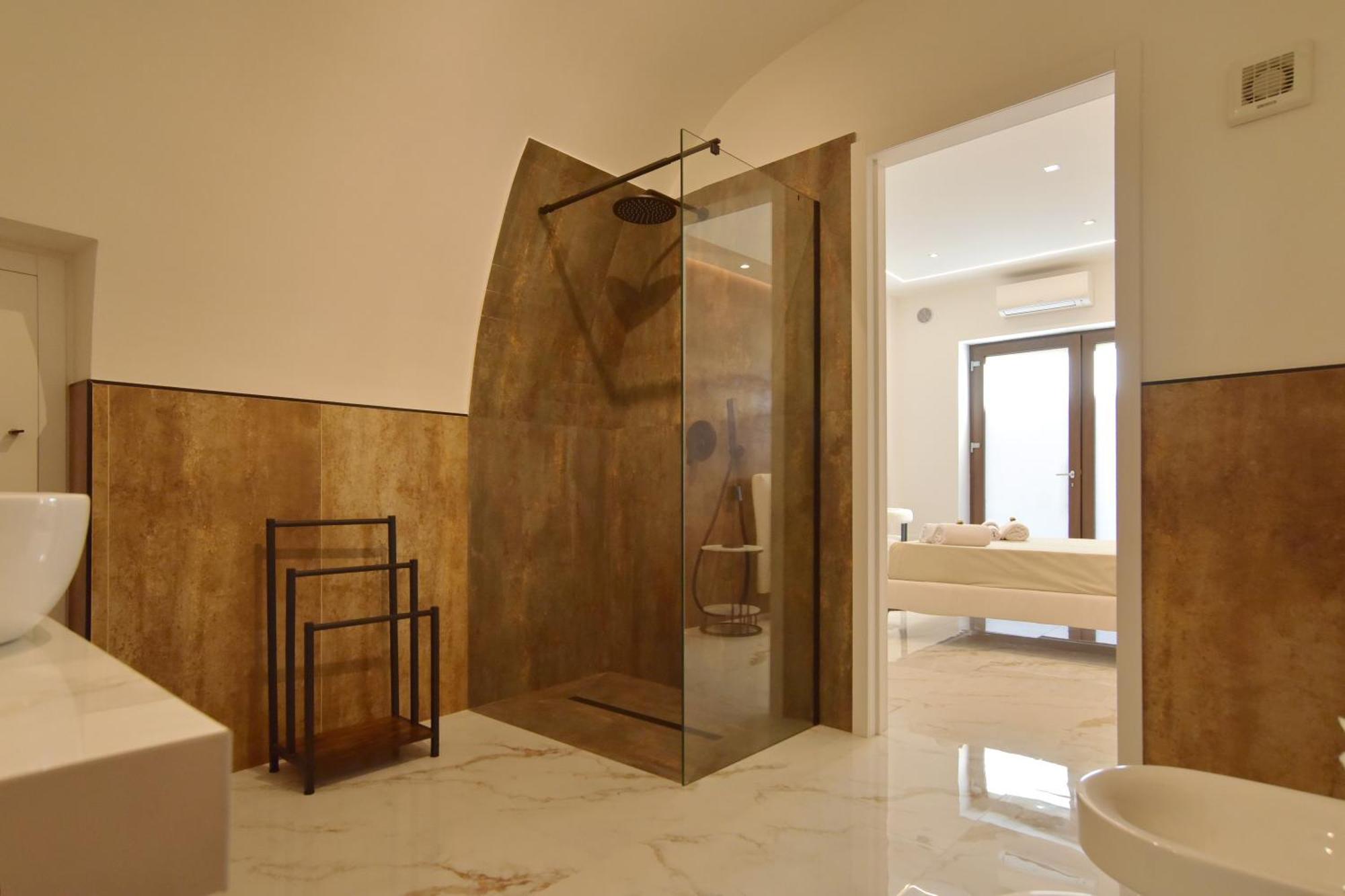 Fla' Suite Deluxe Terrasini Dış mekan fotoğraf