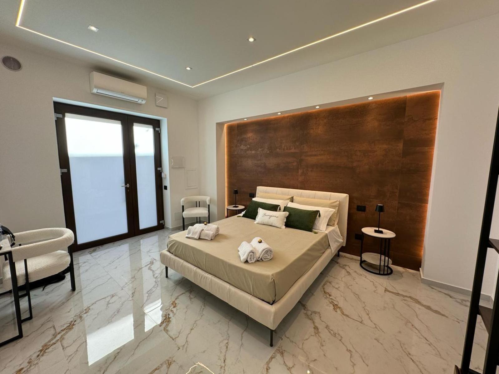 Fla' Suite Deluxe Terrasini Dış mekan fotoğraf